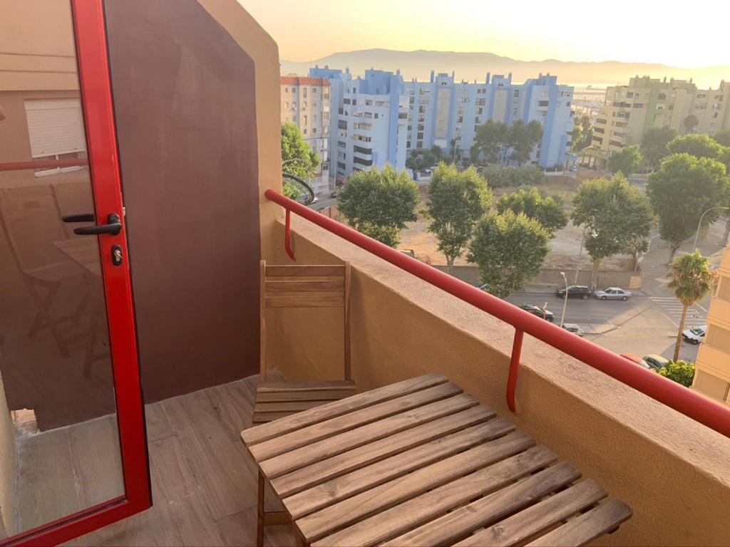Room In A Shared Apartment Touching The Border :) La Línea de la Concepción Esterno foto